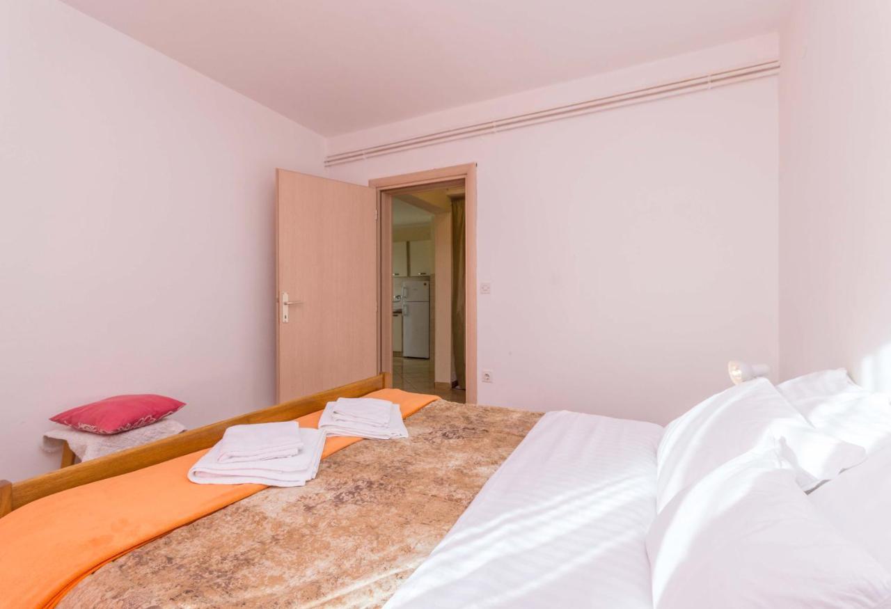 Ferienwohnung Savic Biograd Weißenburg Exterior foto